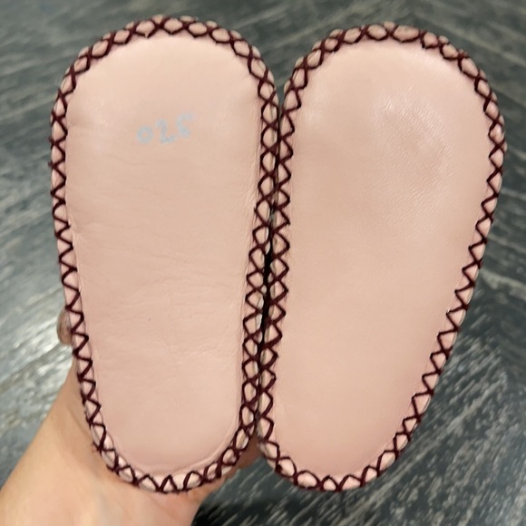 Ugg Baby Mary Janes* - Picture 4 of 5